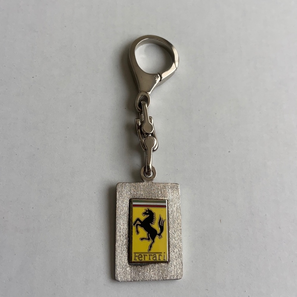 Ferrari Keychain - Picture 1 of 2